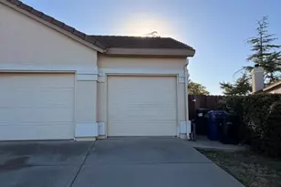 9164 Sunfire Way, Sacramento, CA 95826 - Photo 3