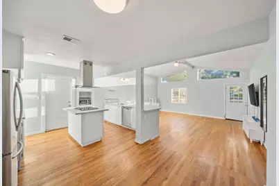 2651 Hawthorne Street, Sacramento, CA 95815 - Photo 1