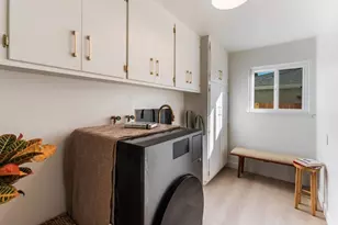7341 S Land Park Dr, Sacramento, CA 95831 - Photo 69