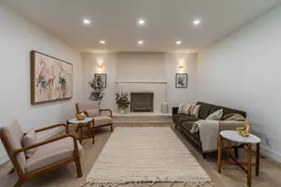 7341 S Land Park Dr, Sacramento, CA 95831 - Photo 37