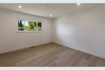 7341 S Land Park Drive, Sacramento, CA 95831 - Photo 63