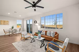 901 Farnham Dr, Patterson, CA 95363 - Photo 7