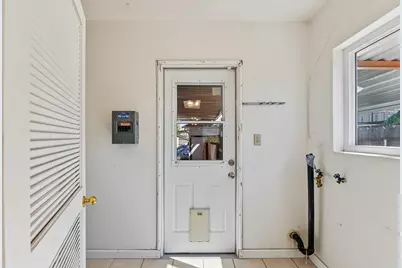 324 Wilson Avenue, Modesto, CA 95354 - Photo 19