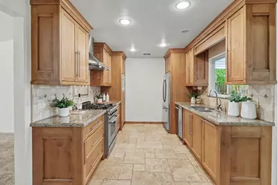 4725 Moore Way, Carmichael, CA 95608 - Photo 25