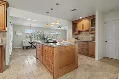 4725 Moore Way, Carmichael, CA 95608 - Photo 29