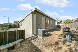 3586 Nouveau Way, Rancho Cordova, CA 95670 - Photo 37