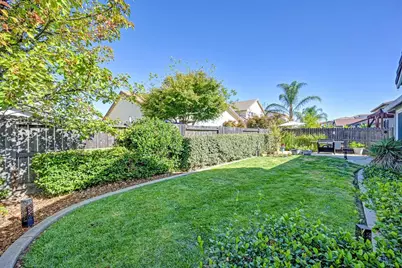 3670 Edington Drive, Rancho Cordova, CA 95742 - Photo 25