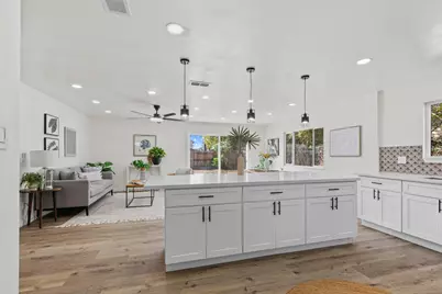 7428 Troon Way, Sacramento, CA 95822 - Photo 7