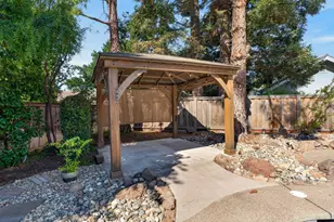 4933 Brownstone Ct, Elk Grove, CA 95758 - Photo 55