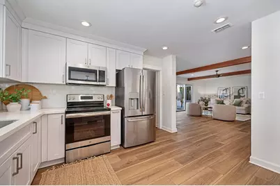 375 W 8th Street, Davis, CA 95616 - Photo 15