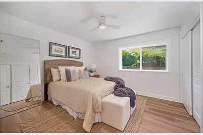 375 W 8th Street, Davis, CA 95616 - Photo 21