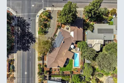 375 W 8th Street, Davis, CA 95616 - Photo 55