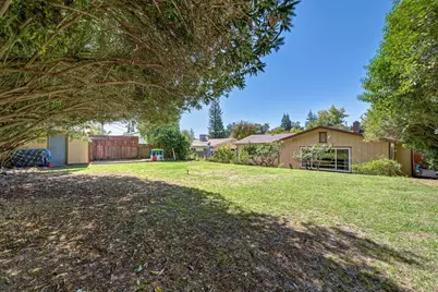 2640 Los Feliz Way, Carmichael, CA 95608 - Photo 39