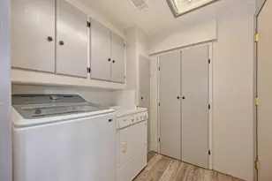 2640 Los Feliz Way, Carmichael, CA 95608 - Photo 13