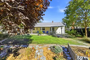 2258 Irvin Wy, Sacramento, CA 95822 - Photo 17
