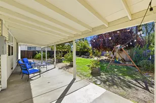2258 Irvin Wy, Sacramento, CA 95822 - Photo 13