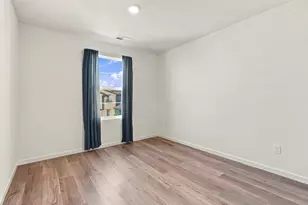 121 Bywell Bridge Cir, Sacramento, CA 95823 - Photo 25