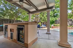 1728 Sevilla Dr, Roseville, CA 95747 - Photo 7