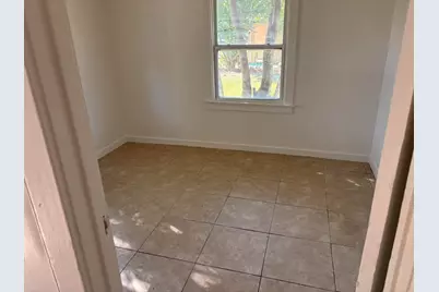 4220 E Nichols Avenue, Sacramento, CA 95820 - Photo 3