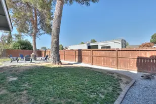 669 Flora Way, Waterford, CA 95386 - Photo 37