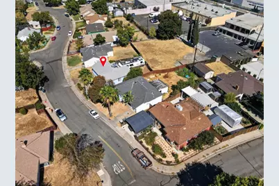 4209 28th Street, Sacramento, CA 95820 - Photo 25