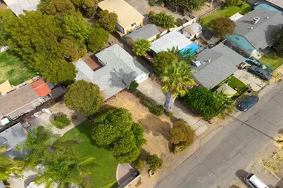 5349 E Hobart Avenue, Stockton, CA 95215 - Photo 51