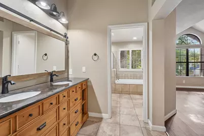 129 Chesterfield Way, Folsom, CA 95630 - Photo 39