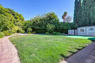 7036 Roca Way, Sacramento, CA 95842 - Photo 25