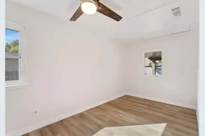 2185 6th Avenue, Sacramento, CA 95818 - Photo 21