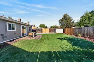 8762 Lansdowne Dr, Stockton, CA 95210 - Photo 39