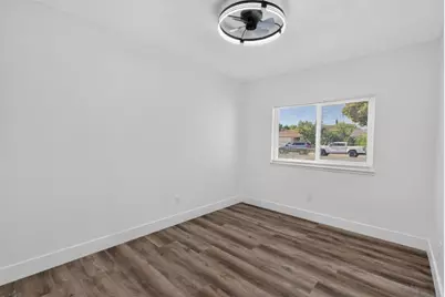 8762 Lansdowne Drive, Stockton, CA 95210 - Photo 29