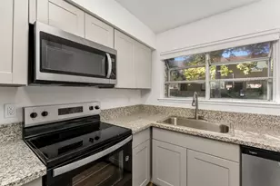 5624 Hamilton St, Sacramento, CA 95842 - Photo 7