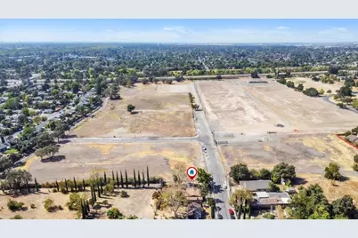 260 Lampasas Avenue, Sacramento, CA 95815 - Photo 35