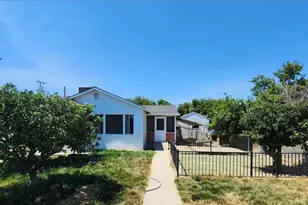 431 East Ave, Gustine, CA 95322 - Photo 1