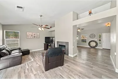 1357 Chamberlain Avenue, Los Banos, CA 93635 - Photo 7