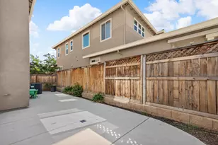 228 E Terra Mia Ave, Mountain House, CA 95391 - Photo 31