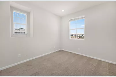 228 E Terra Mia Avenue, Mountain House, CA 95391 - Photo 27