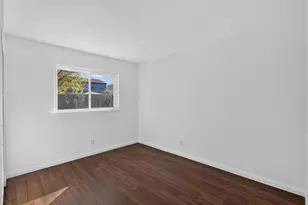 8684 Tiogawoods Dr, Sacramento, CA 95828 - Photo 21