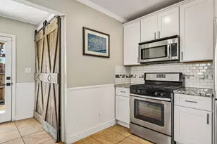 216 N Hutchins St, Lodi, CA 95240 - Photo 9