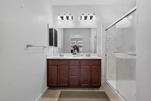 8421 Stara St, Elk Grove, CA 95758 - Photo 19
