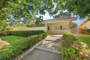 7706 Brentwood Dr, Stockton, CA 95207 - Photo 1