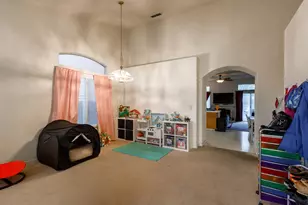 8548 Chamonix Way, Antelope, CA 95843 - Photo 5