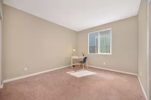 10093 Avocado Way, Elk Grove, CA 95757 - Photo 33