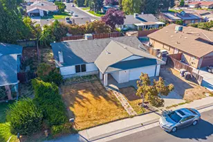 1831 Burgundy Dr, Escalon, CA 95320 - Photo 37