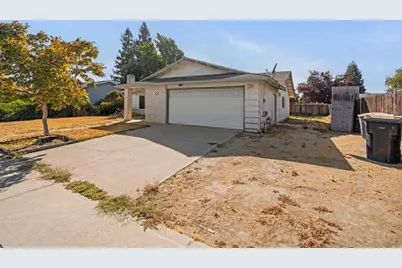 1831 Burgundy Drive, Escalon, CA 95320 - Photo 3