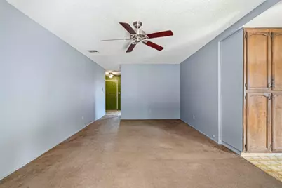 1831 Burgundy Drive, Escalon, CA 95320 - Photo 13