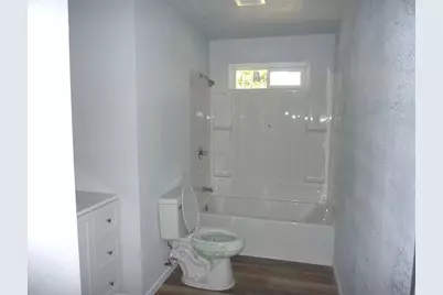 835 Clinton Drive, Stockton, CA 95210 - Photo 7