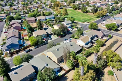 464 Red Robin Drive, Patterson, CA 95363 - Photo 47
