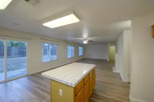 464 Red Robin Dr, Patterson, CA 95363 - Photo 13