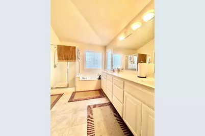 10049 Macon Drive, Stockton, CA 95209 - Photo 15